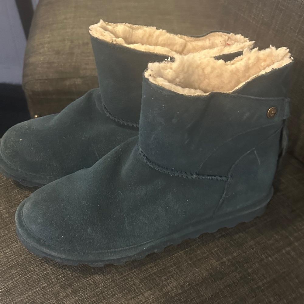 BearPaw Blue Ankle Boots with Cream Lining